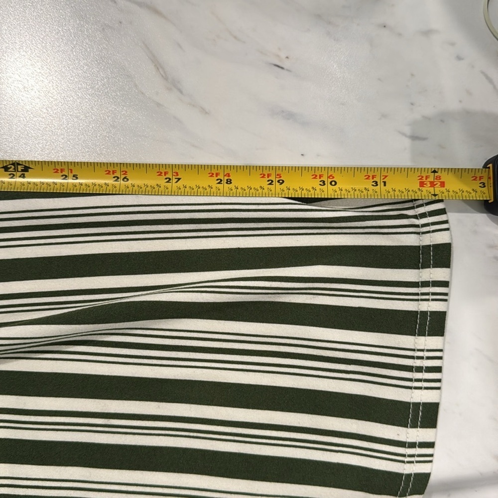 Stylish Kids Striped Romper in green  and White - Picture 12 of 13